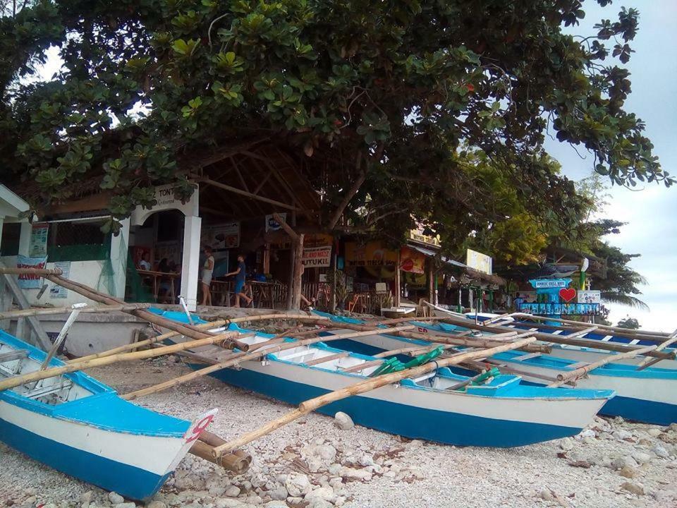 Mother Teresa Rooms And Restaurant Oslob Eksteriør bilde